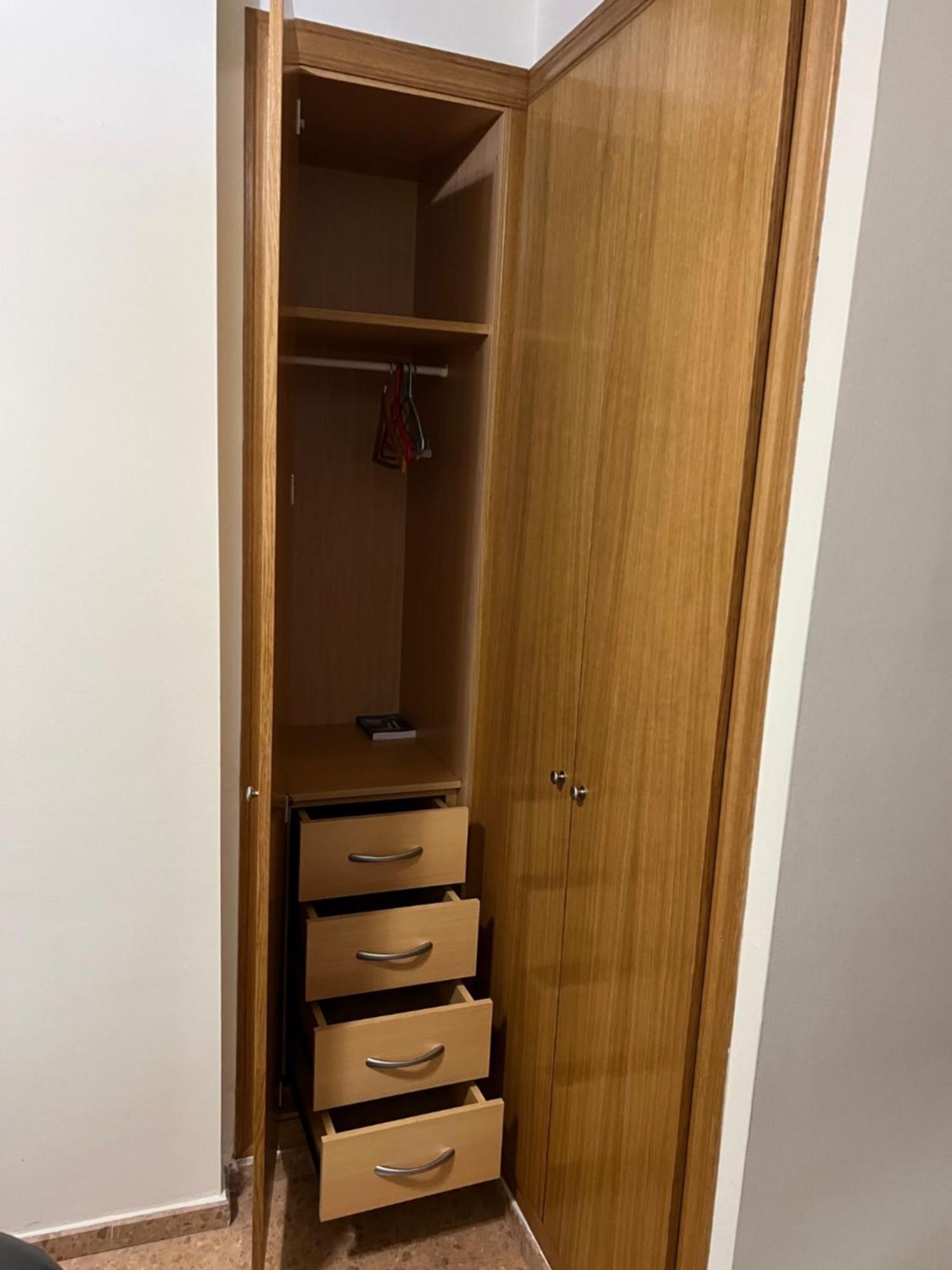 Habitacion Doble Con Bano Privado Daire Valensiya Dış mekan fotoğraf
